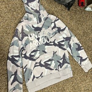Pink camo under Armour hoodie size medium
